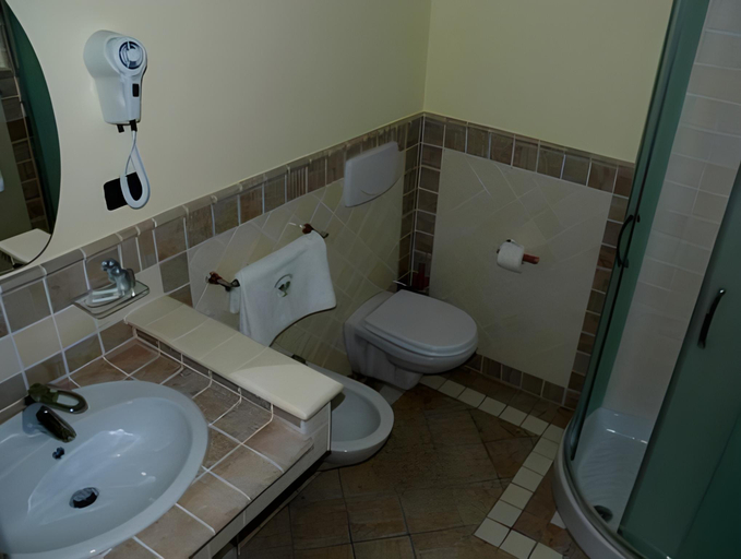 Bathroom, Santa Chiara Hotel Residence, Vibo Valentia