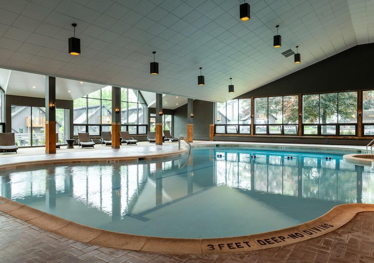 Sport & Beauty 5, Lodge at Schroon Lake, Essex