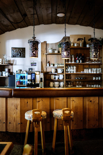 Food & Drinks 2, Mellow Mountain Hostel, Reutte
