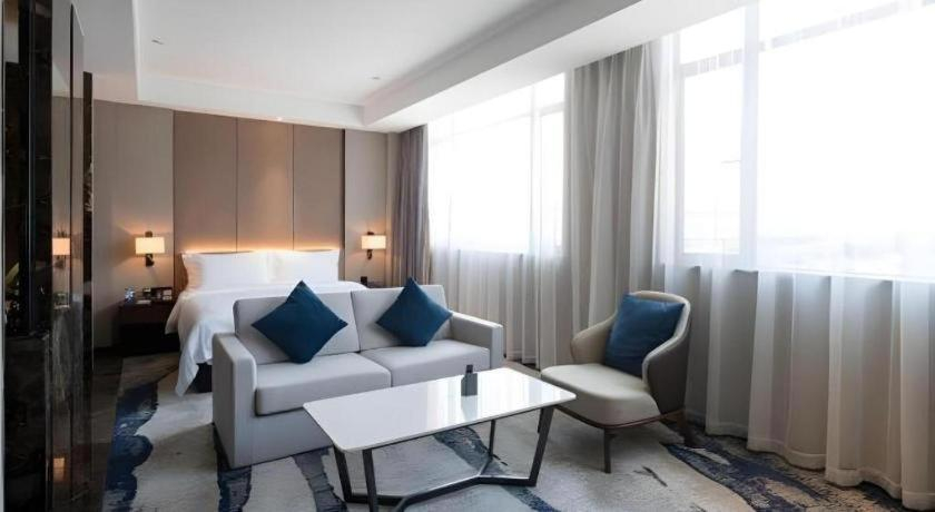 Others 5, Zhonghao Boutique Hotel Dalang Business Center, Shenzhen