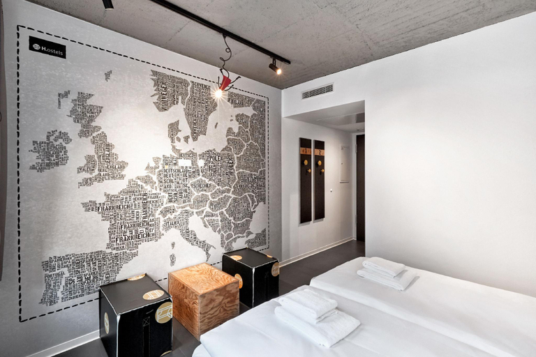 Bedroom 3, stories by Grimm's, Münster