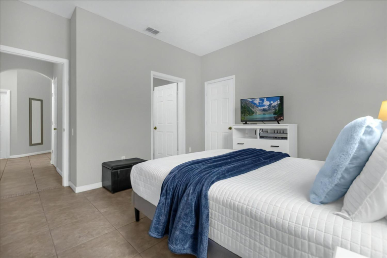 Bedroom 2, Bedrooms  3.5 Bathrooms  Windsor Palms 8017 KP, Osceola