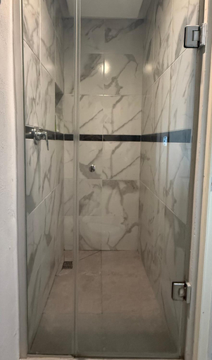 Bathroom 3, Green Lofts, Benito Juárez