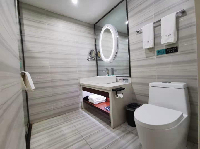 Bathroom 3, Xana Lite Lanzhou Railway Station Branch, Lanzhou