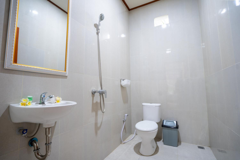 Bathroom 3, Bangbang Studio Of Artist Ubud, Gianyar