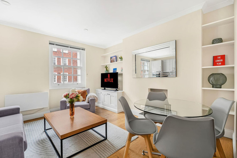 Room 3, Cosy Marylebone Residence Super Fast Wifi, London
