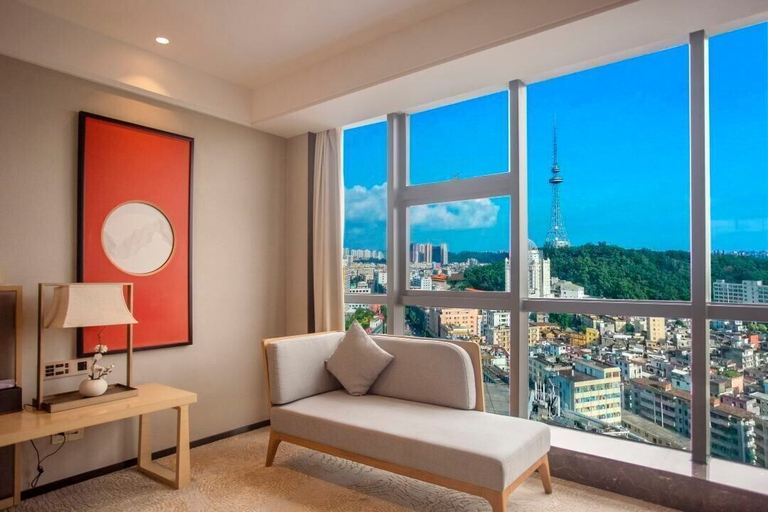 View from room 5, yangjiangshibailiyichengjiudian, Yangjiang