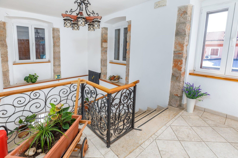 Others 2, Holiday Home Near Beach in Croatia, Cres