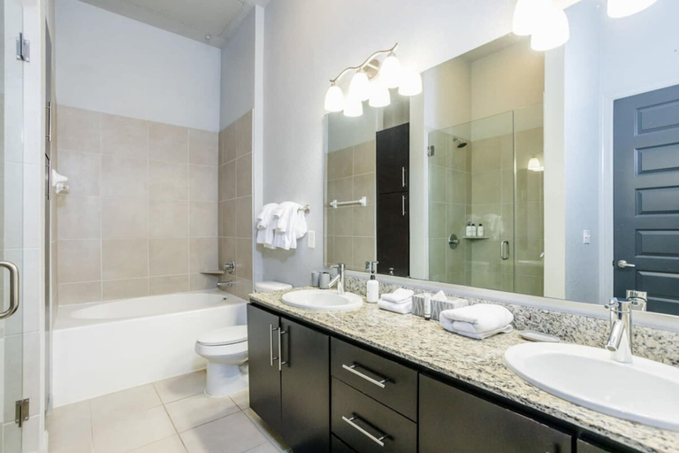 Exterior 5, Rose at the Millennium - Stylish 1 BR in Houston, Houston