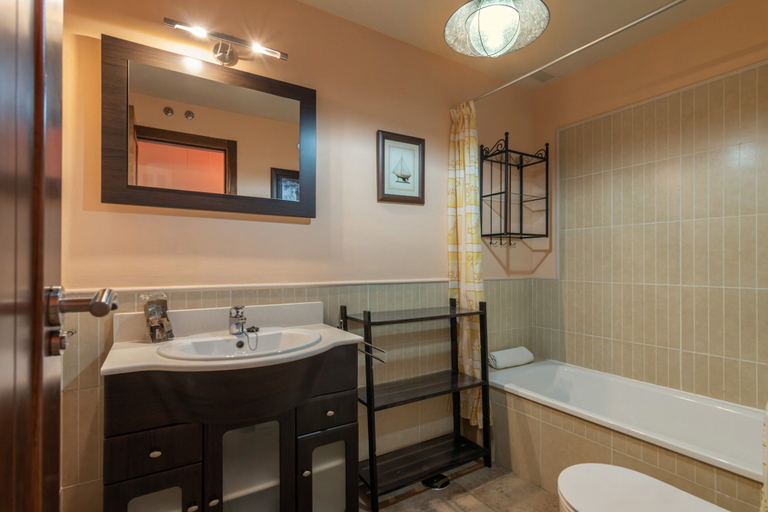 Bathroom 3, Seaside Escape in Isla Canela, Huelva
