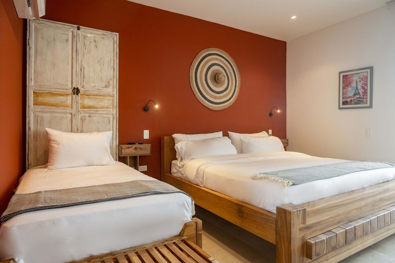 Room 4, w Gleaming Loft w Balcony in Bocagrande, Cartagena de Indias