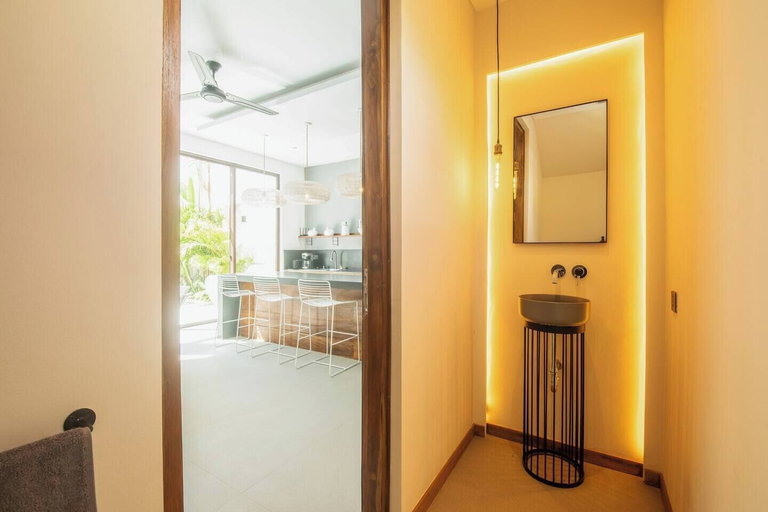 Room 3, Modern 3BR Villa Enclosed Living, Badung