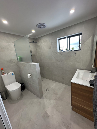 Bathroom 4, Central Cullen Apartments, Wagga Wagga - Pt A