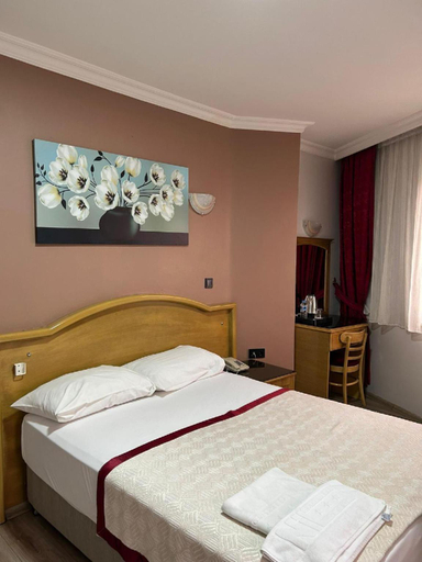 Bedroom 4, Nil Hotel, Şehitkamil