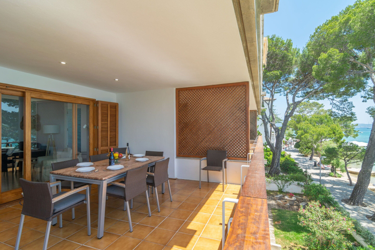 Outdoor dining 4, Ed. Bellveure 2o A - Apartment With Free Wifi, Baleares