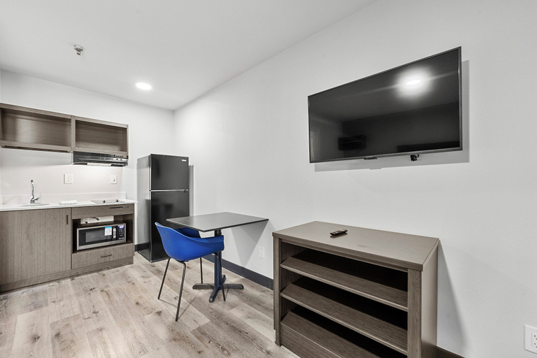 Private kitchen 3, Southern Suites Atlanta-Wendell, Fulton