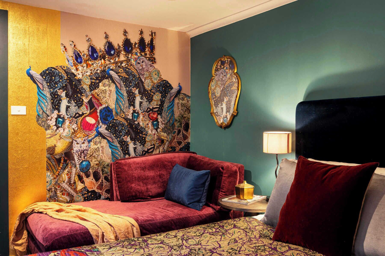 Room 3, The Empress Direct Access Carlton Gardens, Melbourne