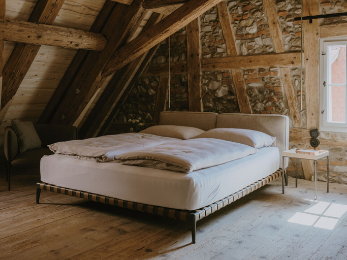 Bedroom 5, 1280 Krone, Tuttlingen
