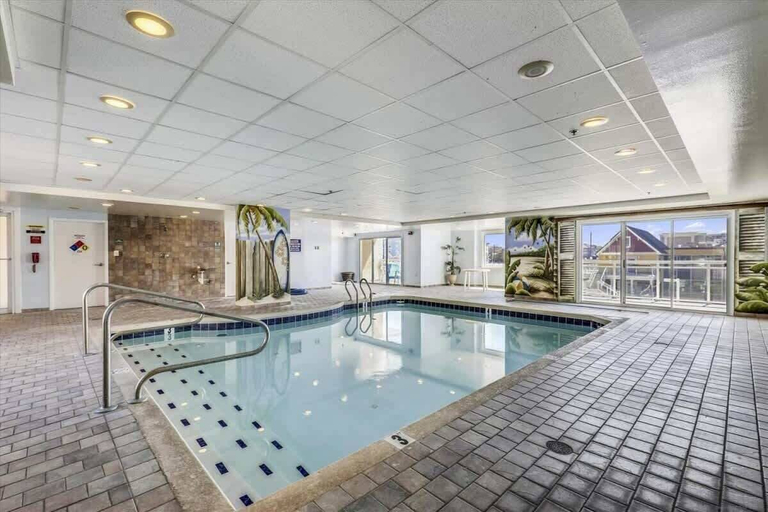 Interior 4, Ocean City Vacation Homes Property Luxurious Bayfront Condo, Worcester