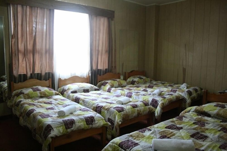 Bedroom 2, Villa Silvina Hotel and Restaurant, Baguio City