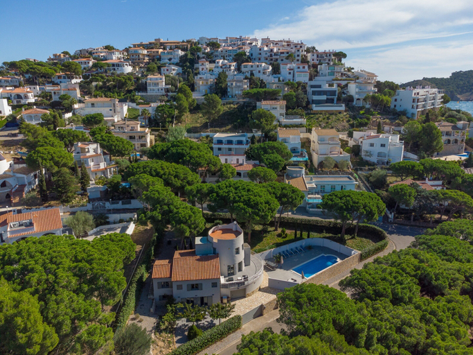 View from property 5, Holiday Home in L'escala Near Platja Cala Montgo, Girona