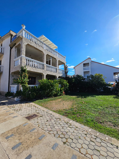 Exterior 3, Spacious Apartment in Tribunj, Vodice