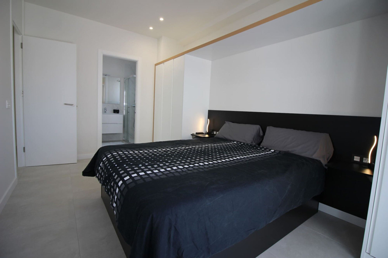 Room 4, Apartment in Villamartin for 4 Guests, Alicante