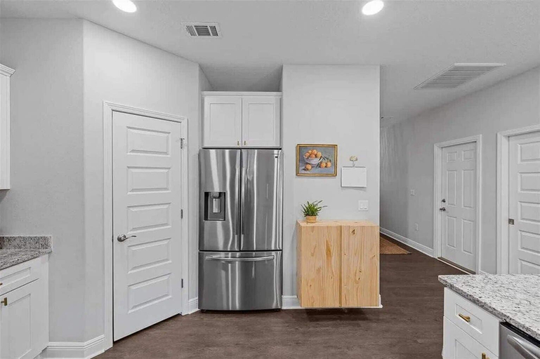 Room 4, Luxury House - 4B Fire-pit Boating Beach, Santa Rosa
