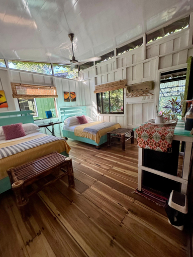 Room 2, Caribbean Flow Cabins, Talamanca