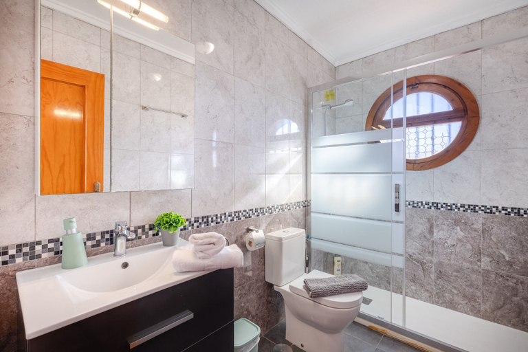 Room 5, Flamenca Beach by Fidalsa, Alicante