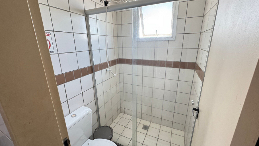 Bathroom 4, Aquarius Flat Service, Caldas Novas