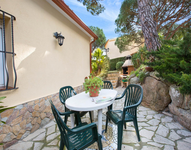 Balcony 5, Charming 3-bedroom Villa in Lloret de Mar, Girona
