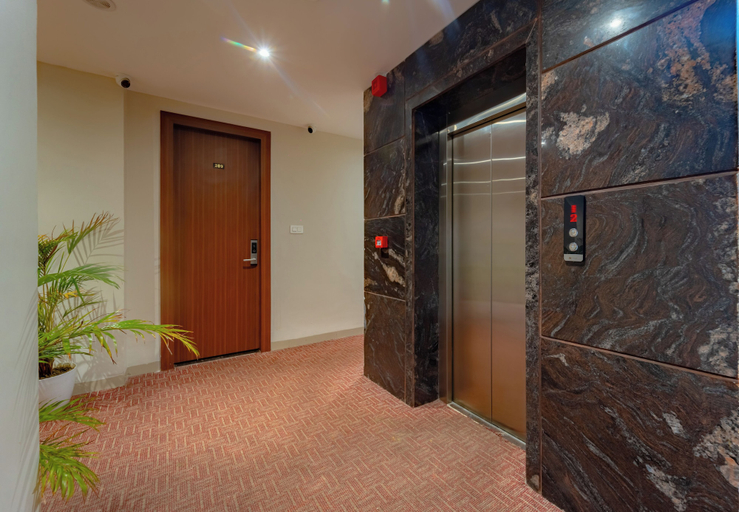 Others 5, Aceotel Premier Vijay Nagar, Indore