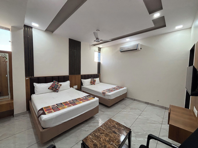Room 5, Hotel Shree Krishna Palace, Jalor