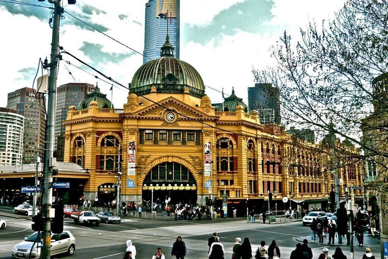 Exterior & Views 2, A Chic Apt With a Large Balcony Next to Grand Prix, Melbourne