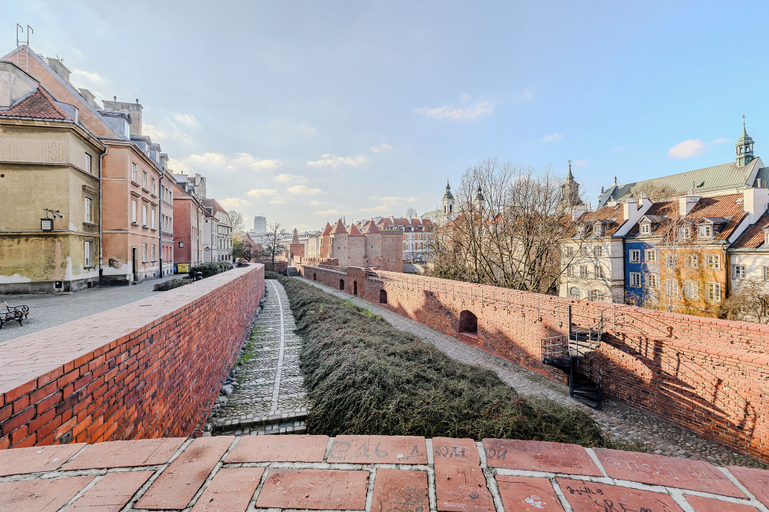 Land view from property 4, Lumina 3room apart near the Royal Castle., Warsaw