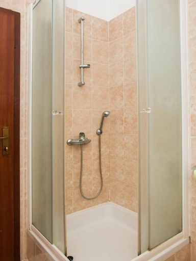 Bathroom 3, Apartment in Brodarica Near Beach Gaj, Šibenik