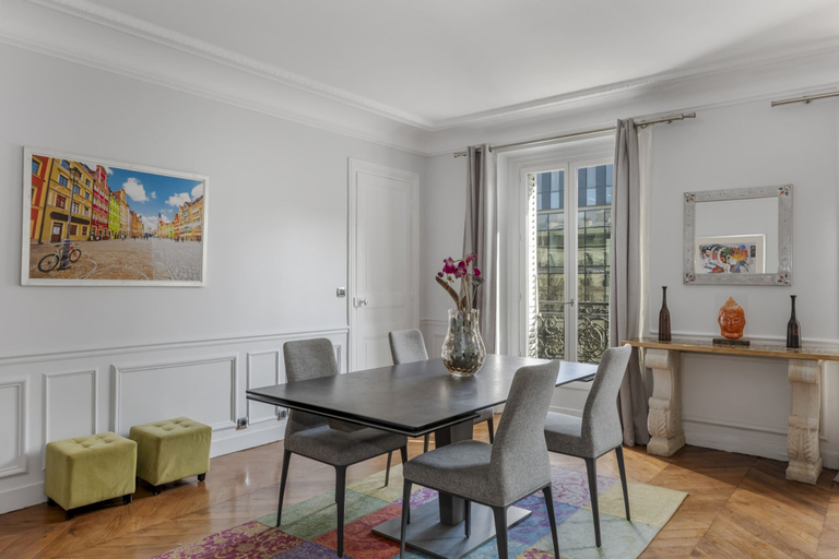 Room 2, Luxury 4 Bed Residence - Next to Arc de Triomphe, Paris