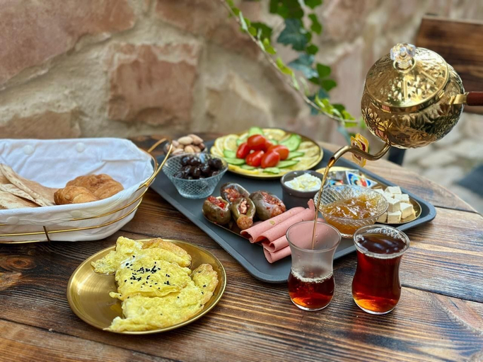 Food & Drinks 4, Beit Ahlan, Wadi Essier