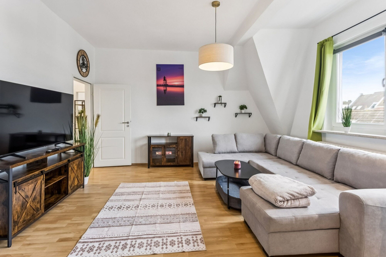 Room 5, Modern North Sea Stay in Wilhelmshaven, Wilhelmshaven