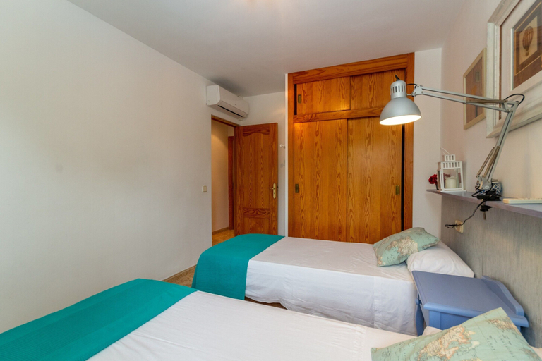 Room 5, Can Content Villa With Pool & Garden, Baleares