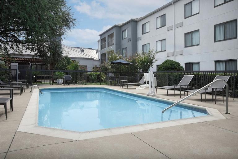 Sport & Beauty, Courtyard By Marriott Dallas Dfw Airport North Irving, Irving