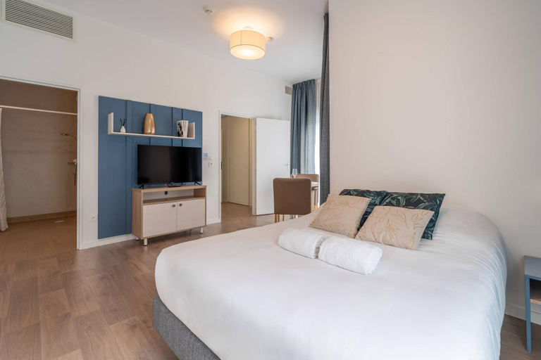 Bedroom 4, Zenitude Hôtel-Résidences Chambéry., Savoie