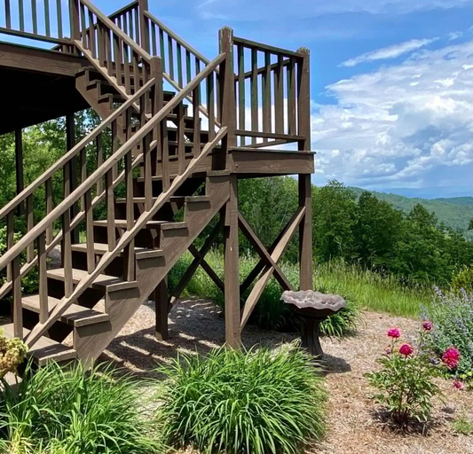 Exterior 5, Blue Ridge Gateway Cabin With Mountain Views, Wilkes
