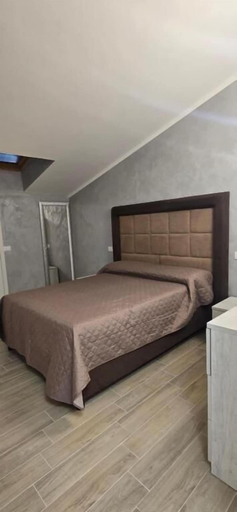 Room 2, Albergo Flaminia Rooms, Roma