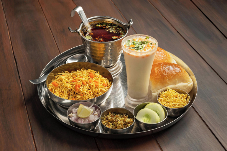 Food & Drinks, Hotel Zest Near IGI Airport, Delhi