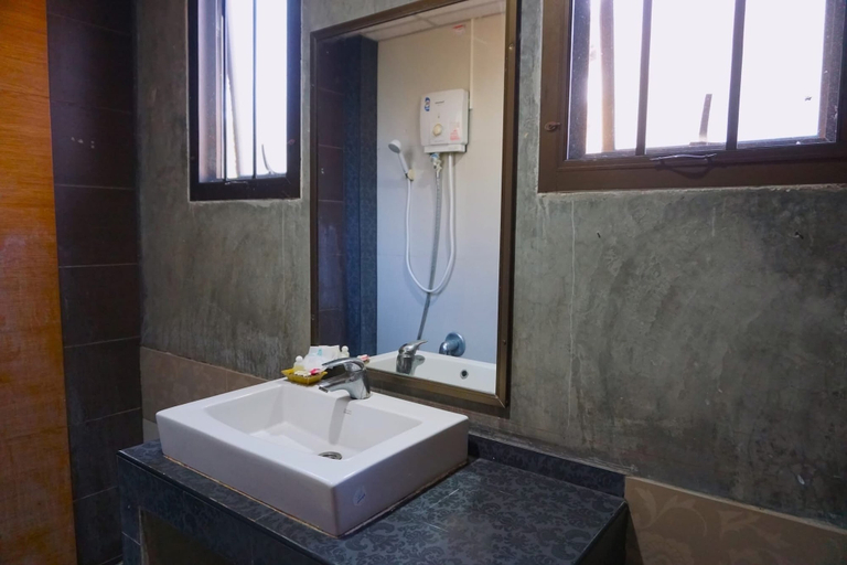 Bathroom, Tamnak Lanta at Chiang Mai, Muang Chiang Mai