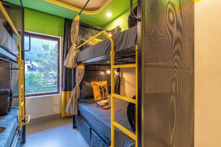 Bedroom 4, The Hosteller Rishikesh Laxman Jhula, Garhwal