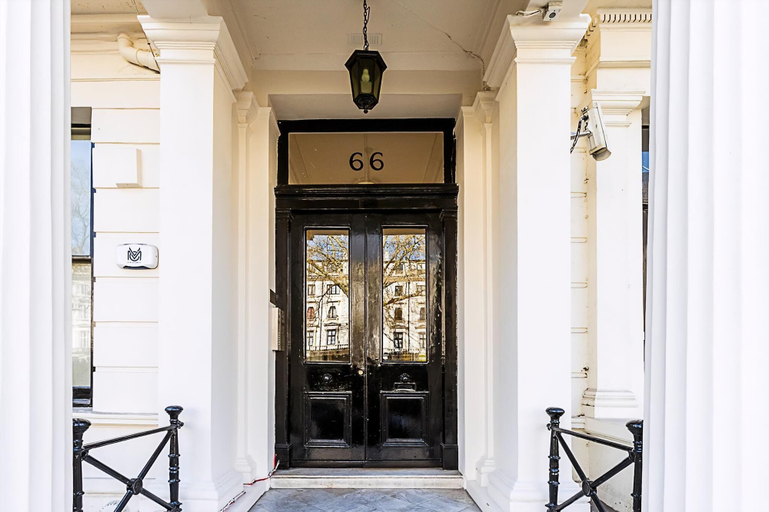 Exterior & Views 2, Central London Chic Townhouse, London