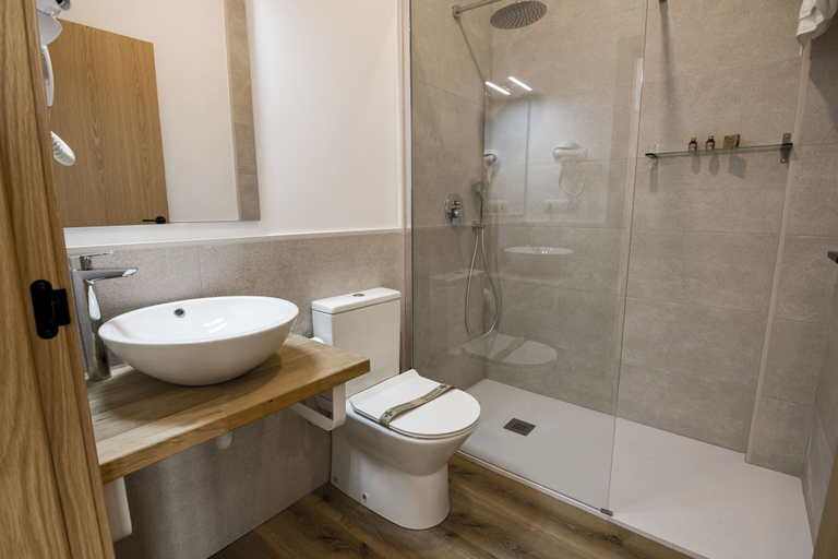 Room 3, Modern City Escape in Ayamonte, Huelva